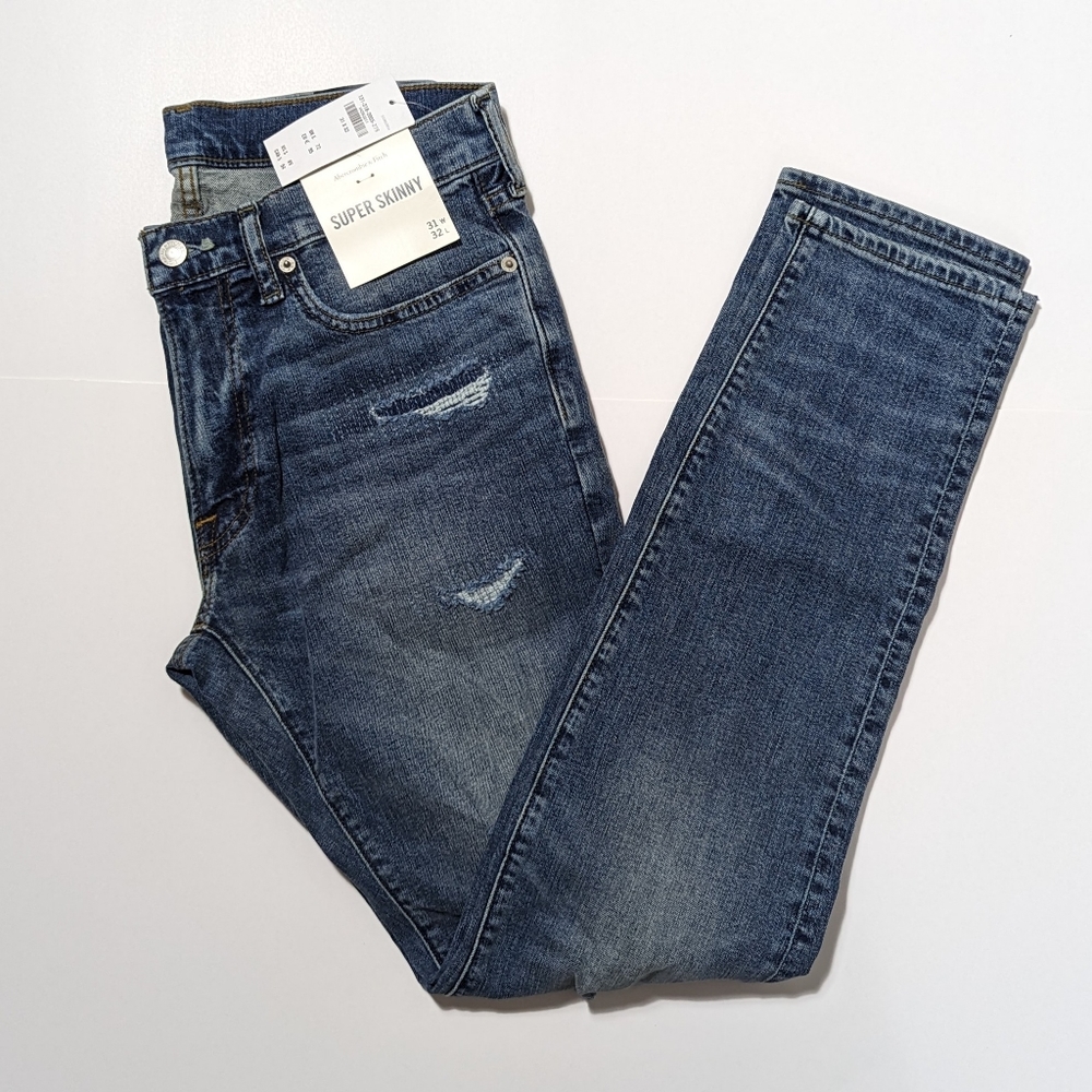 Abercrombie & Fitch Super Skinny, Size 31W 32L NWTS